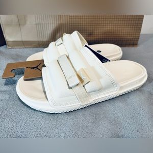 Nike Jordan Super Play Slide DM1683-100 Coconut Milk/Sesame Men's size 10